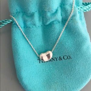 Tiffany’s medium bean necklace